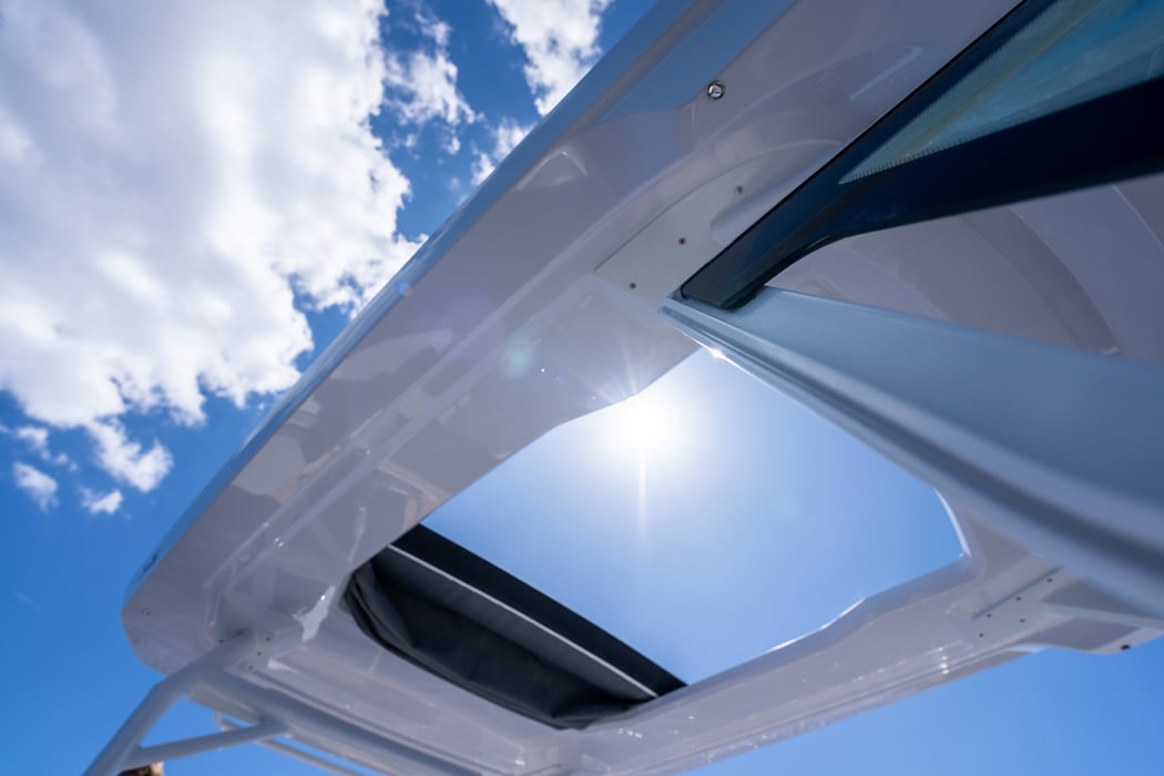 Boat Charter 29' 2025 Axopar Sun Top