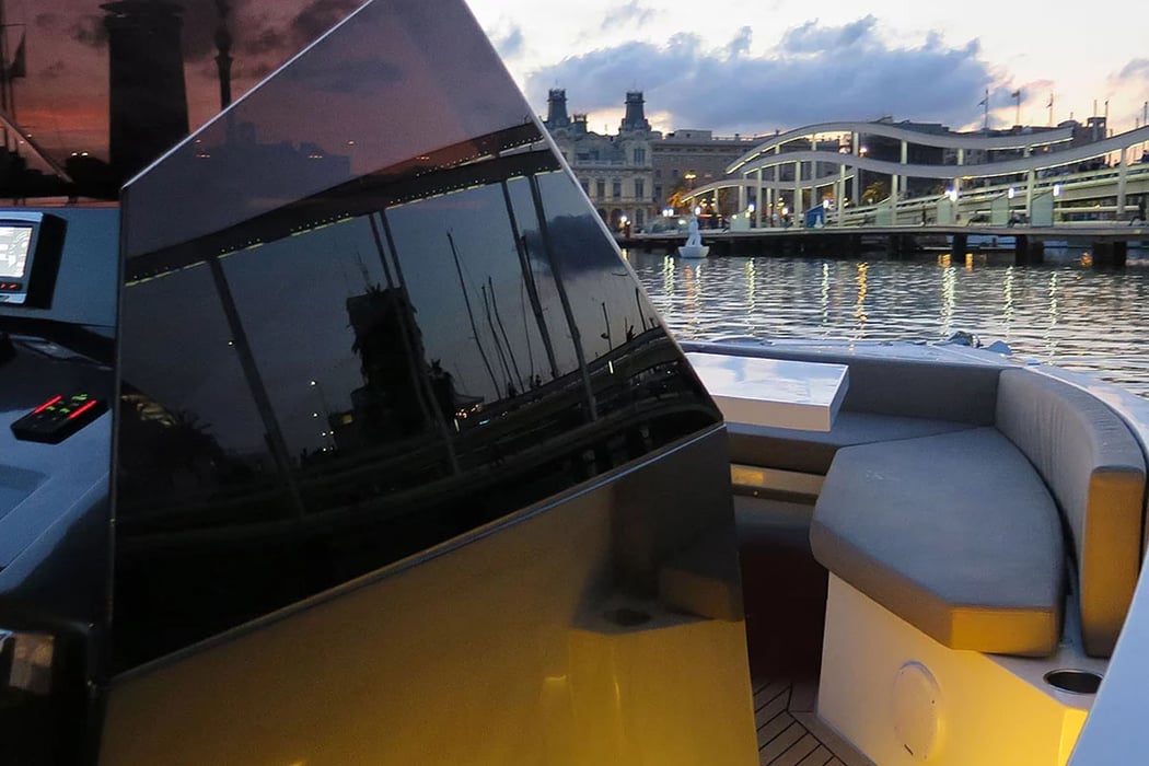 Boat Rental Florida D28 Open De Antonio Yachts