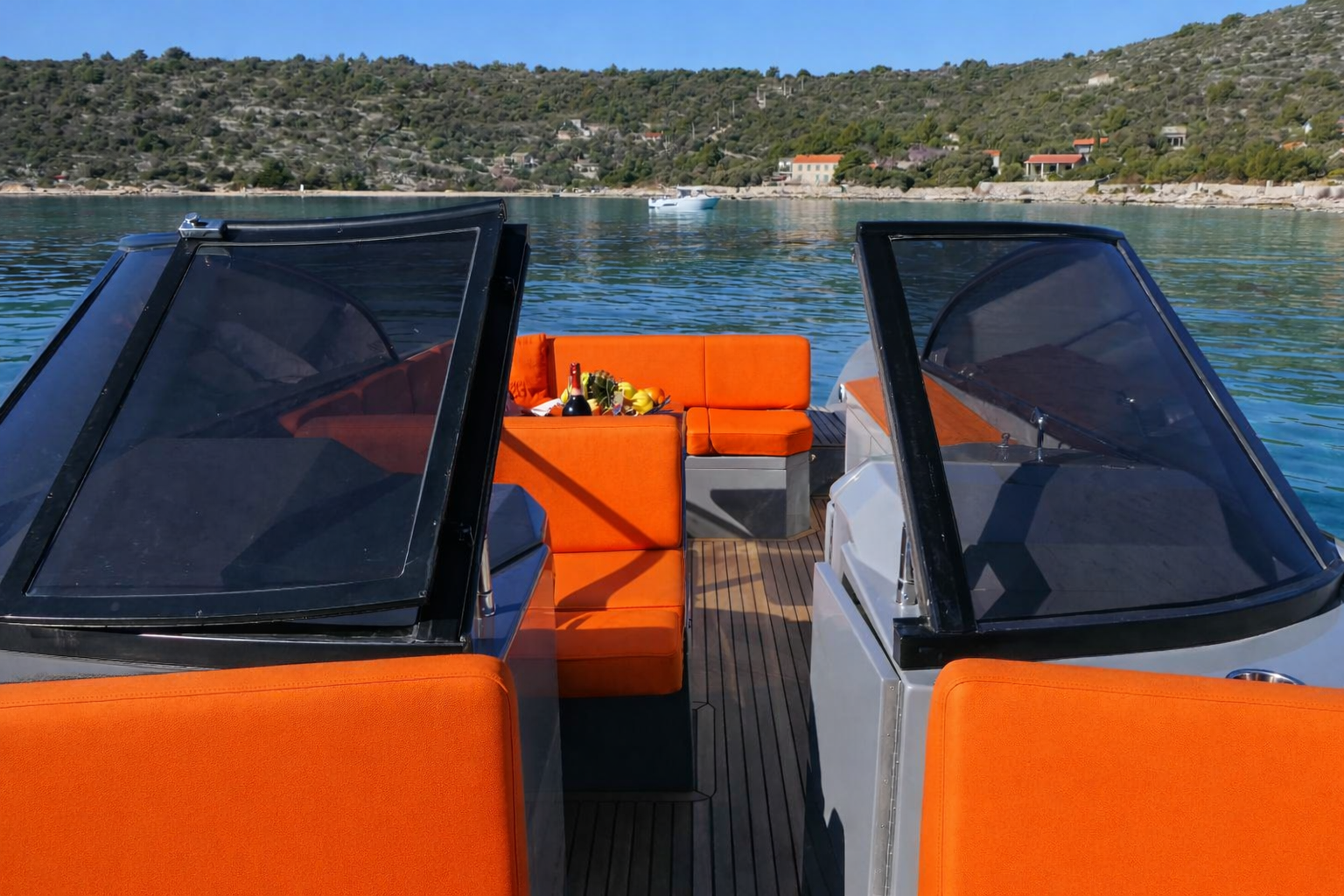 29' Yacht Hampton Escape - SF Image 3