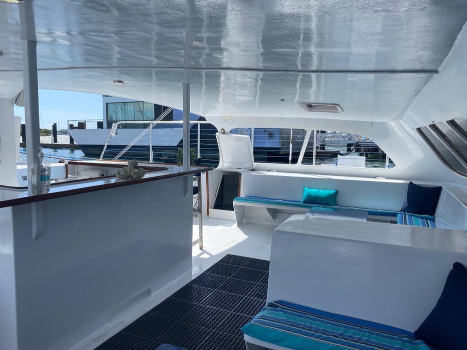 55ft Catamaran cabin stbd booth