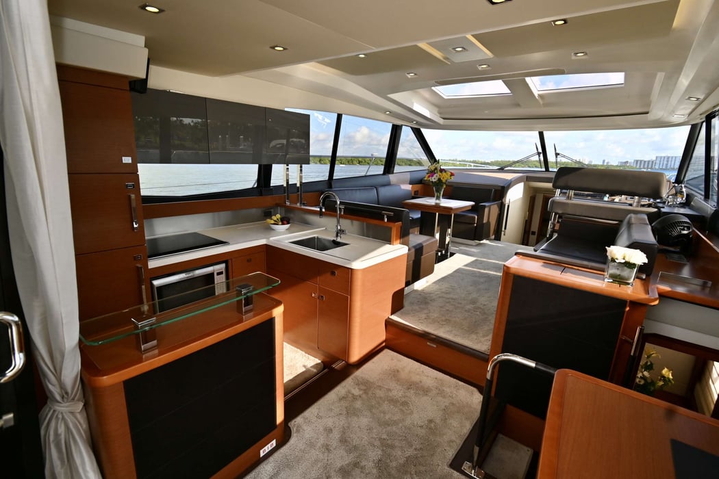 60-prestige-yacht-11