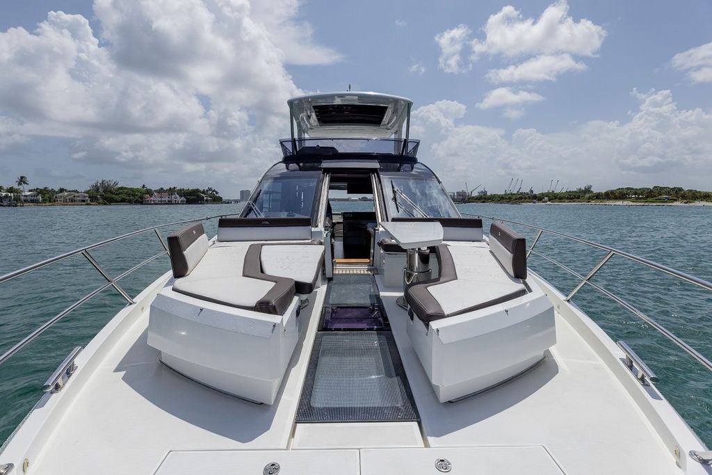 Boat Rental Palm Beach Gardens 64' Galeon Fly