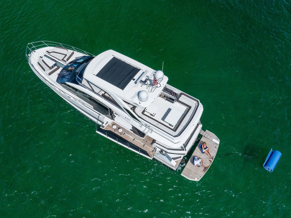 Boat Rental Palm Beach Gardens 64' Galeon Fly