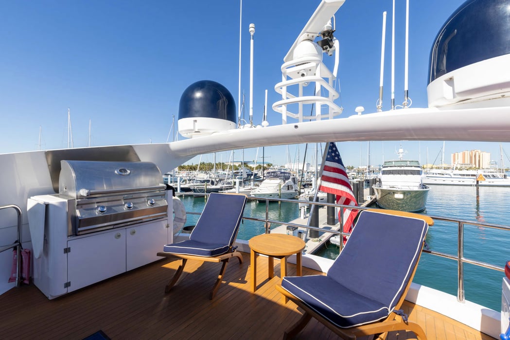 party yacht rentals palm beach 82' Sunseeker