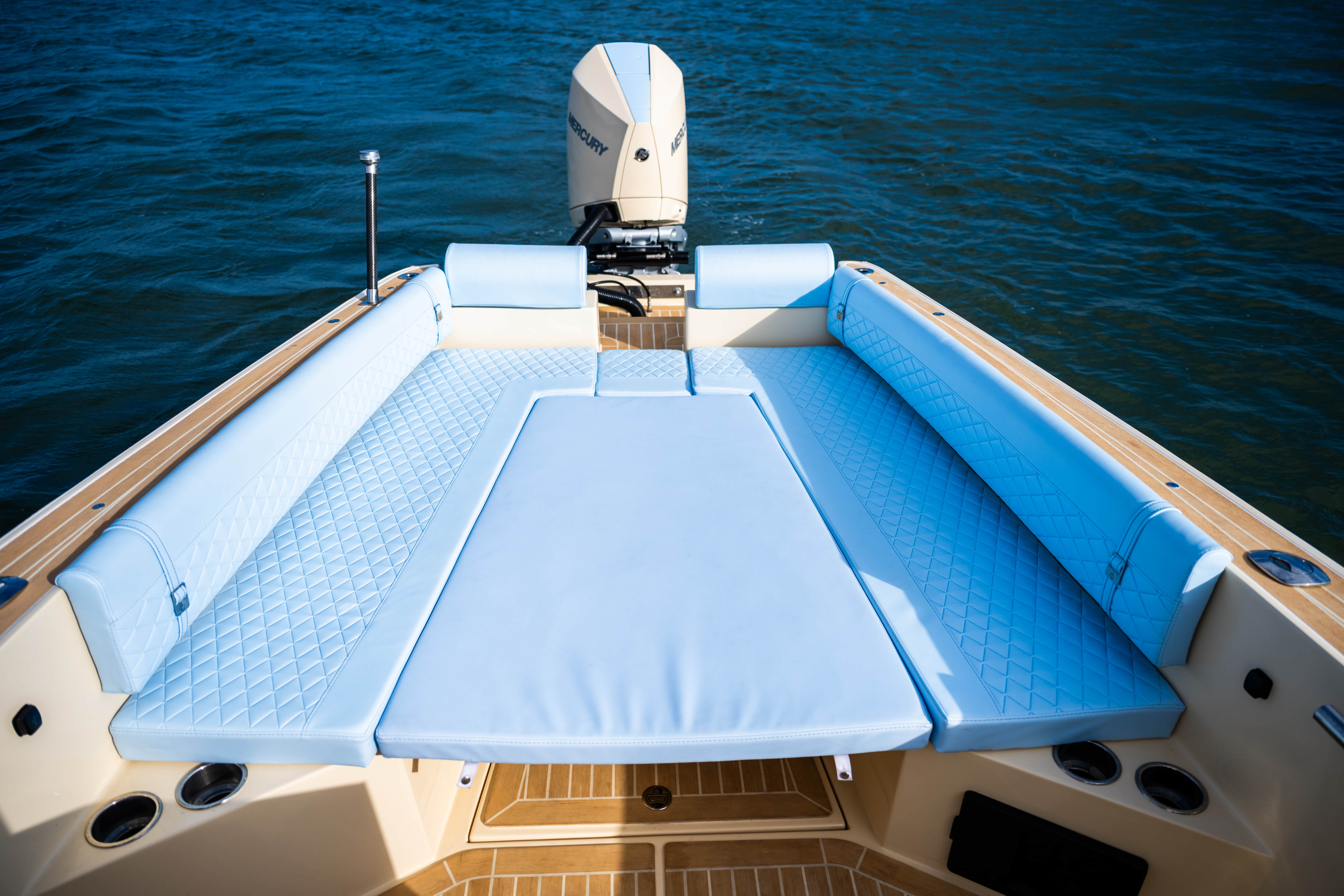 27' 2026 Picnic Boat - SF Image 4