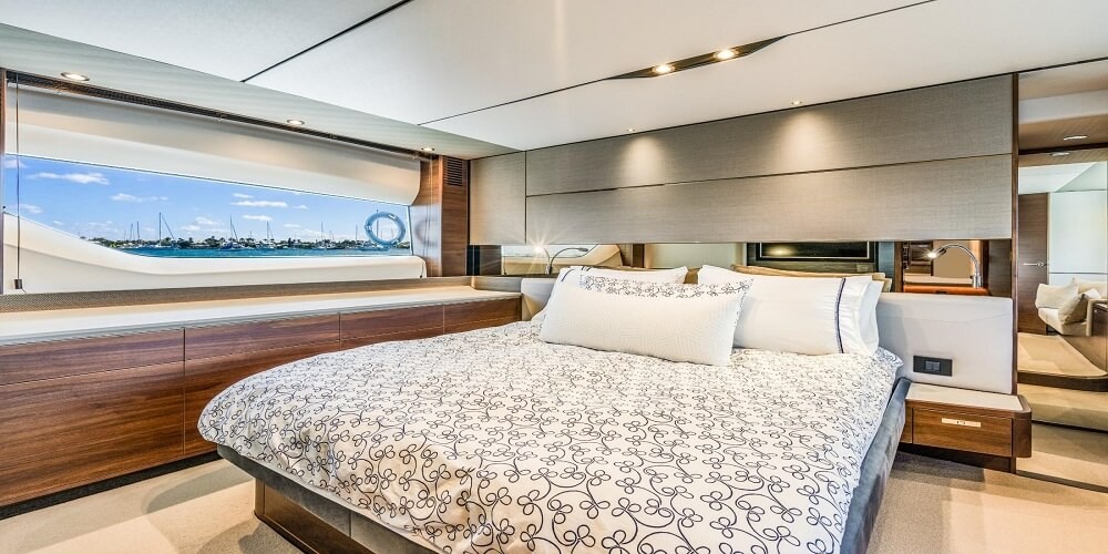 Party Boat Rental Palm Beach 65' Princess