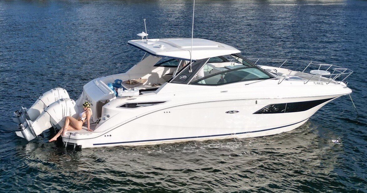 32' 2020 Sea Ray Sundancer - SF