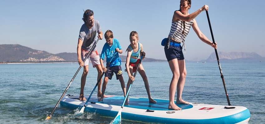 group-paddleboard