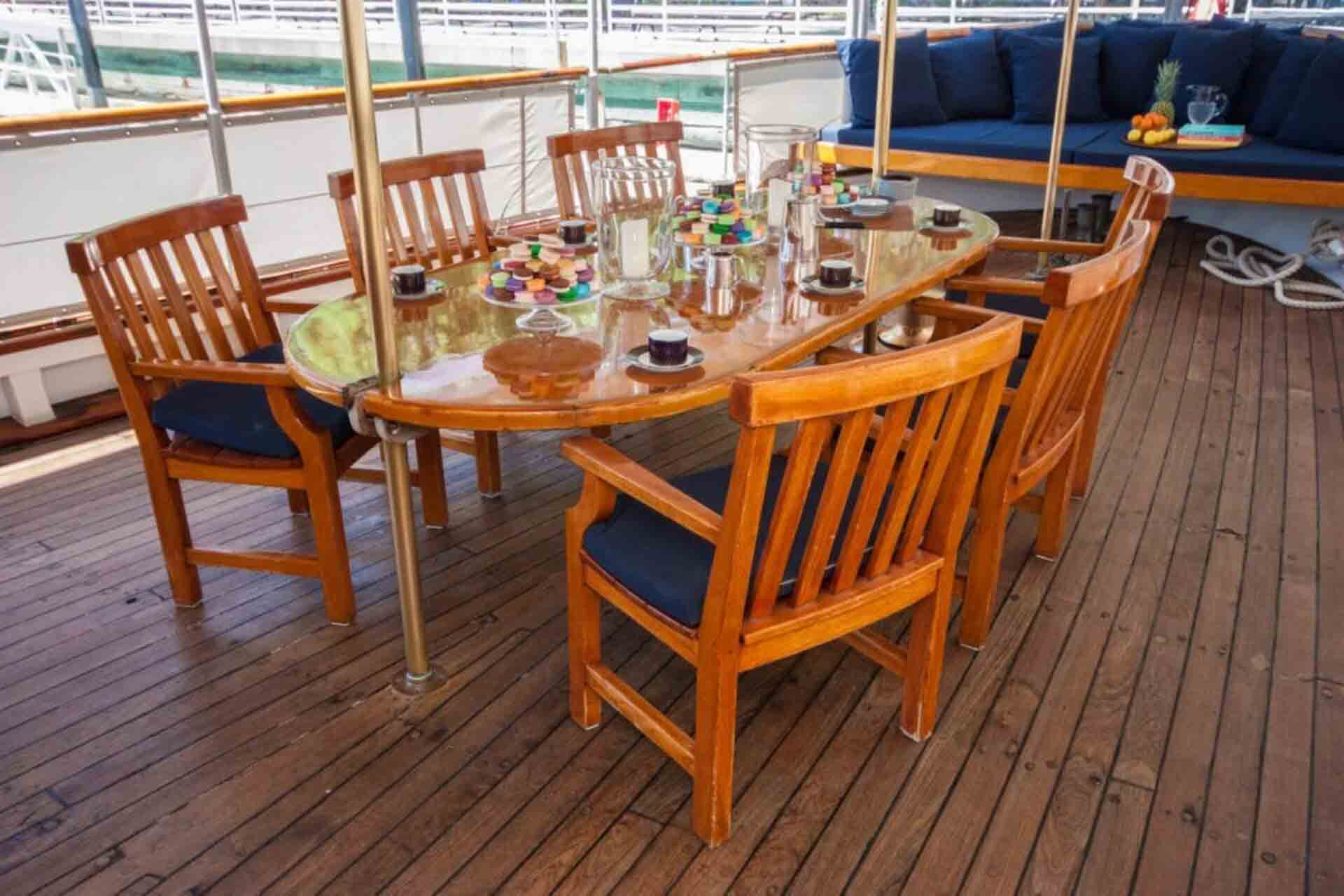 122' Florida Event Yacht - SF Image 2