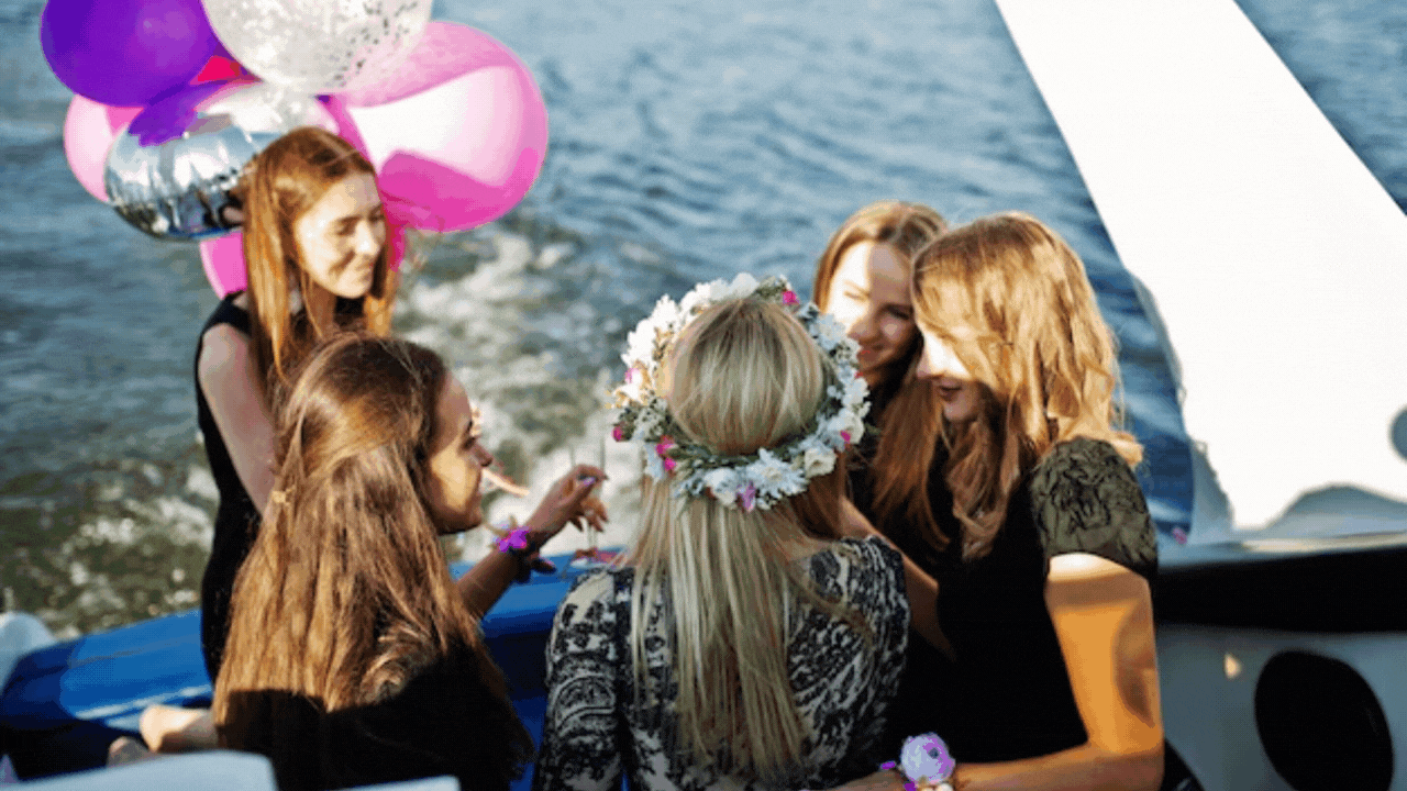Luxurious Florida Yacht Bachelorette Party Ideas